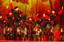 “骑马舞”非鸟叔首创 五六十年代中国流行