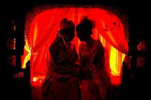 揭秘：末代皇帝溥仪与妻子洞房花烛的诡异一幕