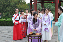 七夕节的风俗习惯 传统节日七夕节有哪些风俗