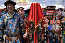 蒙古族的婚礼习俗 蒙古人结婚的习俗有哪些？