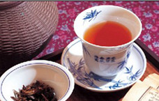 唐德宗李适与茶叶的故事：历史上的“爱茶帝”