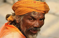 摄影师拍摄印度苦行僧的神秘生活