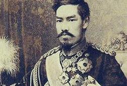 日本明治天皇的生平简介 怎样评价明治天皇？