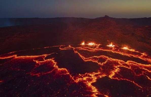 世界上最大的火山排名,十大火山爆发足以毁灭