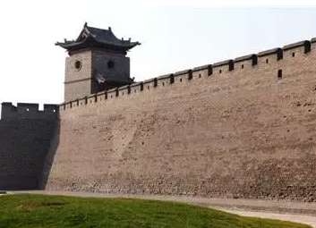 古代城墙有多高？有几十米那么高吗？