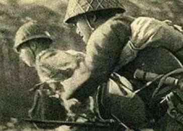 当日本军拿出刺刀冲向苏联军，苏联军居然这样做