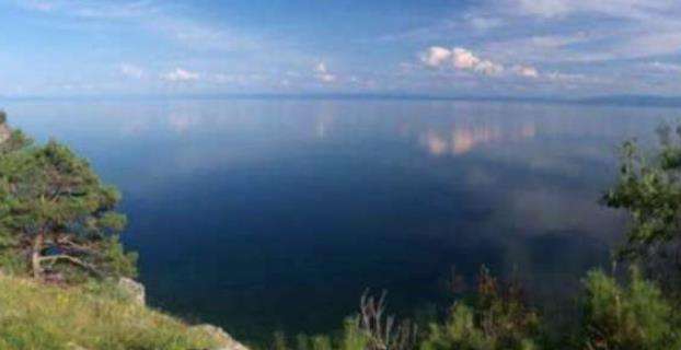 世界上最深的湖泊，贝加尔湖最深的地方达1637米