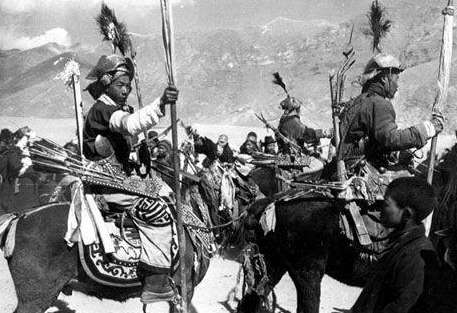 青藏战争是在什么样的背景下发生的 青藏战争简介