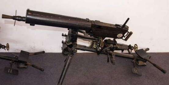 世界上最早的自动枪——马克沁重机枪，最高射速600发每秒