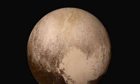 冥王星被除名的真正原因是什么 冥王星质量是由什么而组成的