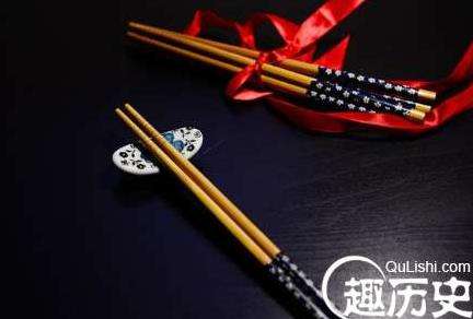 中国流传千年的12大筷子使用禁忌：你知道筷子的由来吗？