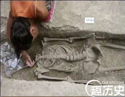 古罗马墓发现2具中国人骸骨，难道他们已经旅行欧洲了吗