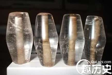几千年前的水晶杯，作为传家宝，但越看越像常见的一物