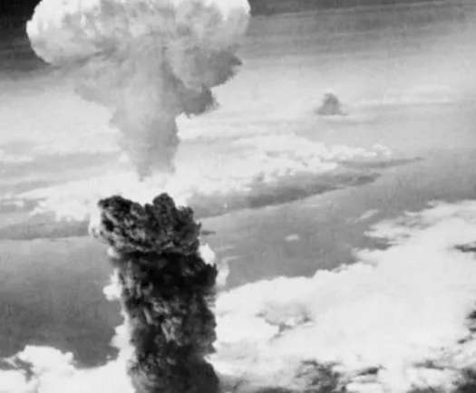 原子弹下日本死了多少人？为什么至今没有数据？