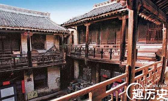 这个地方有着皇权的影子，背后究竟是时代的冷漠还是皇权的无情?