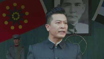 《娘道》佘管家是二少亲娘吗？二少2次发怒拿枪杀人都没子弹