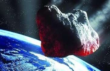 如果宇宙中的小行星撞上地球会怎么样？