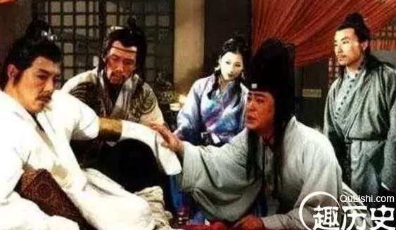 &ldquo;百年老字号&rdquo;的诞生，吕不韦出了次车祸，创造了一个制度