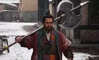 古代的冷兵器到底有多重？大侠拿得动自己武器？