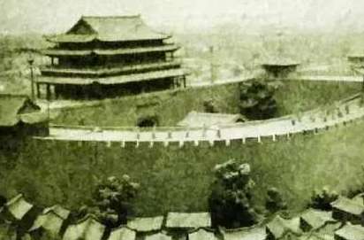 中国最顽强抗揍的城市，蒙古打不下，日本也打不下
