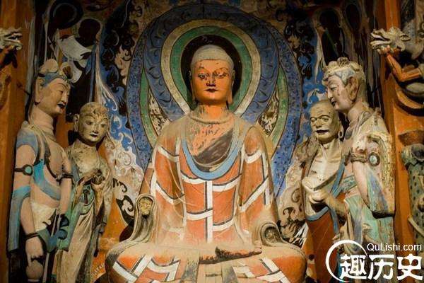 这个残破的刺绣品里面藏着什么秘密，它为何能成为特级国宝？