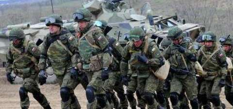俄罗斯军队那么强,为什么打车臣那么艰难？