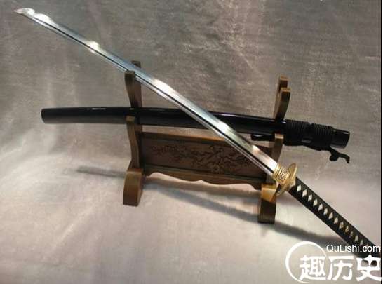 切金断玉削铁如泥？太俗了！中国这把不出鞘畏服世界