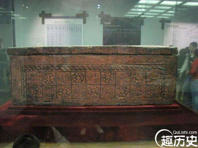 为什么在以前，老人健在时就得做好棺木？女婿还要打红放炮！