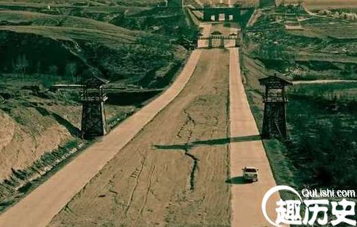 中国最早的高速公路，2000年前就有，目前还能使用