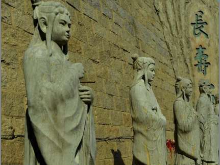 张骞出使西域的真正目的，仅仅是因为丝绸之路吗