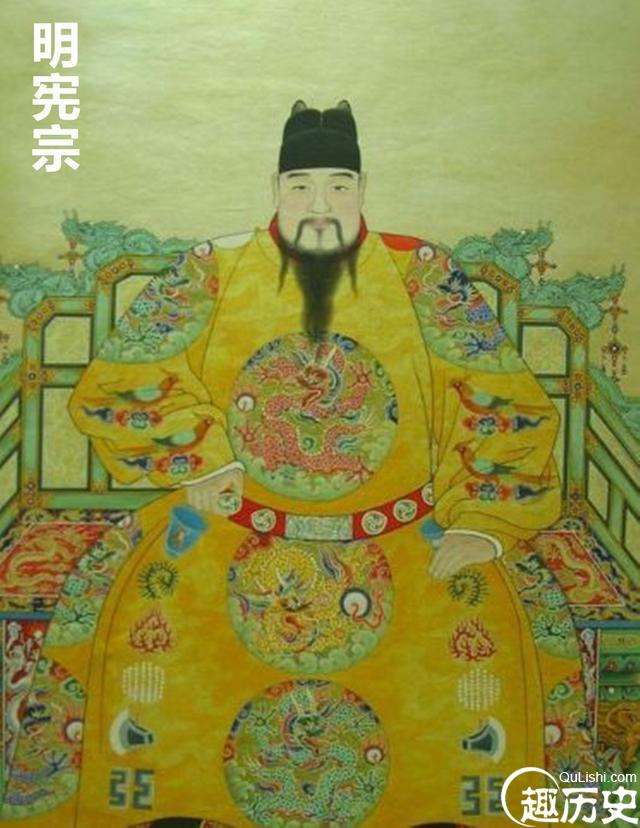 皇帝大哭：我要绝后了，一太监悄悄说：你还有一个儿子