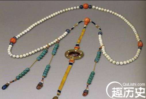 清朝不同场合佩戴朝珠，都有什么要求？所谓的意义何在