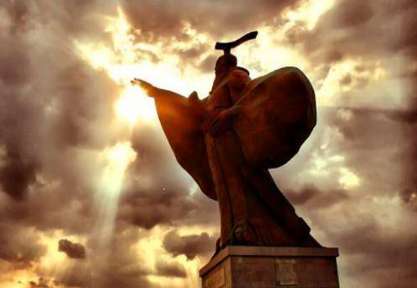 汉武帝临死前做了一件残忍的事情，却保住汉朝百年基业