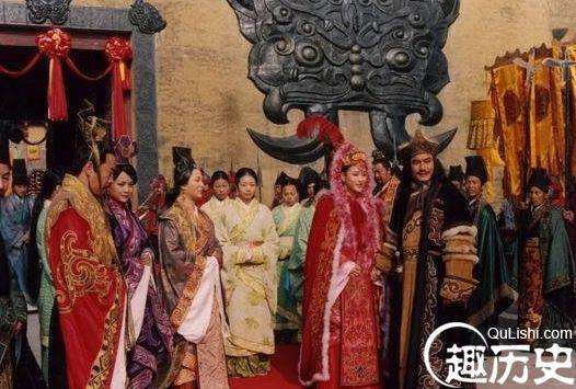 史上嫁的最远的公主, 公主2年才赶到, 国王已老死