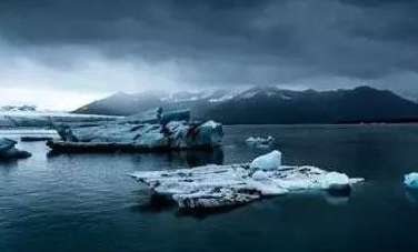 地球上的水都是怎么来的？地球自带的还是彗星带来的