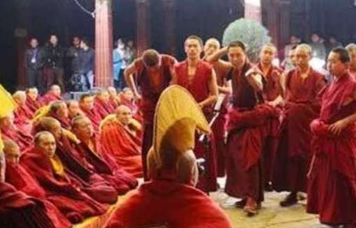 满清是怎么征服蒙古铁骑的？清朝收服蒙古