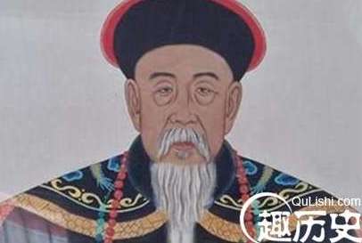 真实的“刘罗锅”身高1米9也不驼背，被清宫戏骗了这么久！