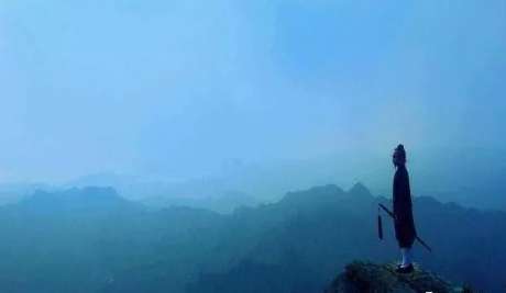 道士都喜欢背着一把剑，这剑有什么意义
