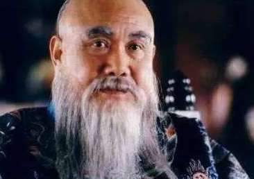 清朝巡抚比总督官小，为什么不忌惮总督