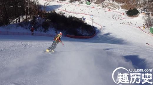CNBLUE郑容和公开滑雪视频 为粉丝解暑