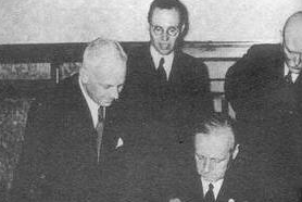 1939年苏德签互不侵犯条约的原因：心怀鬼胎？