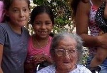 世界上年龄最大的女性 阿根廷老妇庆119岁生日