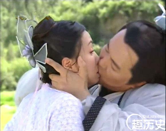 杨逍的老婆是谁 杨逍和纪晓芙的爱情故事