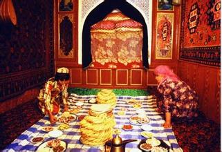 维吾尔族节日简介 维吾尔族的“肉孜节”历史