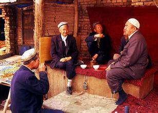 维吾尔族人在饮食与交谈上都有啥样的禁忌