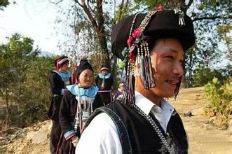 瑶族习俗 瑶族人为什么会用布包裹着头