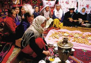 哈萨克族饮食习俗 哈萨克族招待客人吃啥