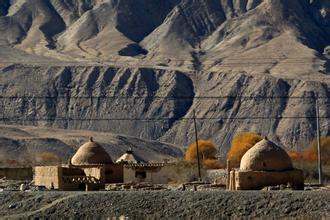 塔吉克族建筑 高原上的塔吉克族民居