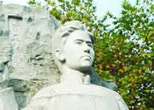 原中宣部部长李立三 为什么被开了三次追悼会？