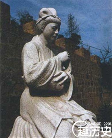 孟姜女雕像